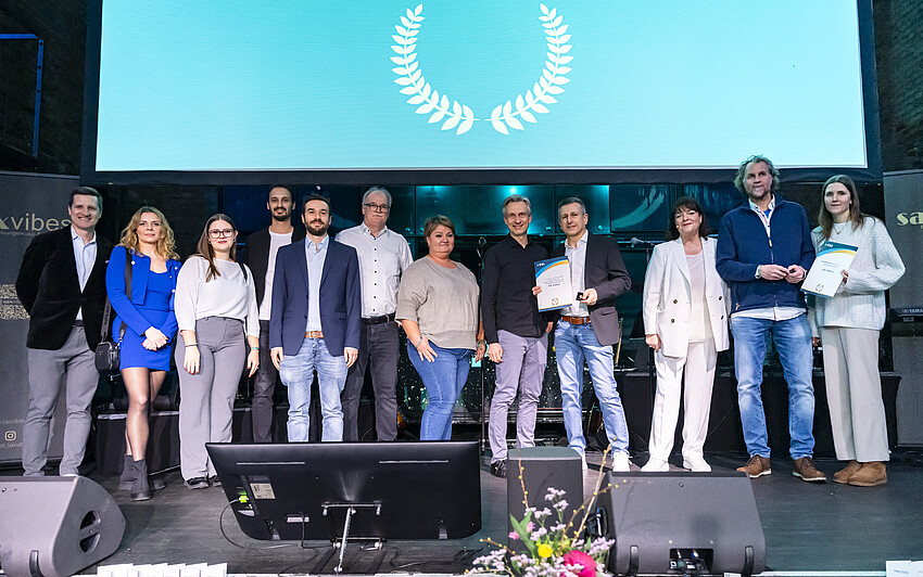 Karl Knauer wird für 40 Jahre PSI Mitgliedschaft geehrt