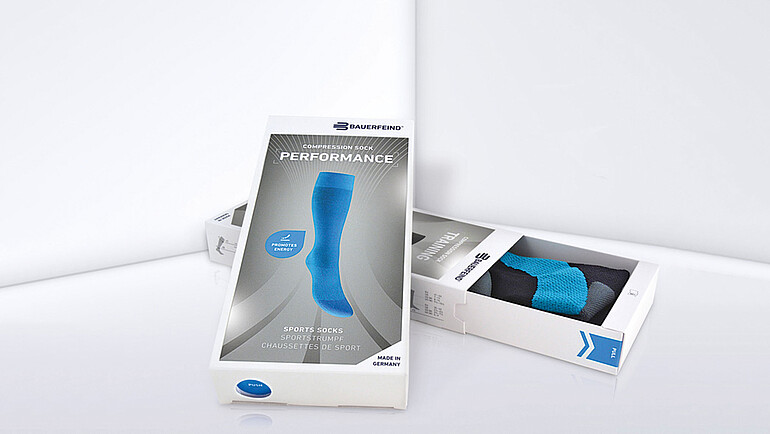 Wysuwane opakowanie kartonowe na skarpetki